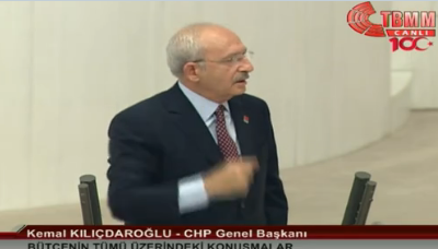 Kemal Kılıçdaroğlu: Hangi gerekçeyle milletin kafasına çay attın! Sağlık çalışanların başarısını kendi üstüne alma!