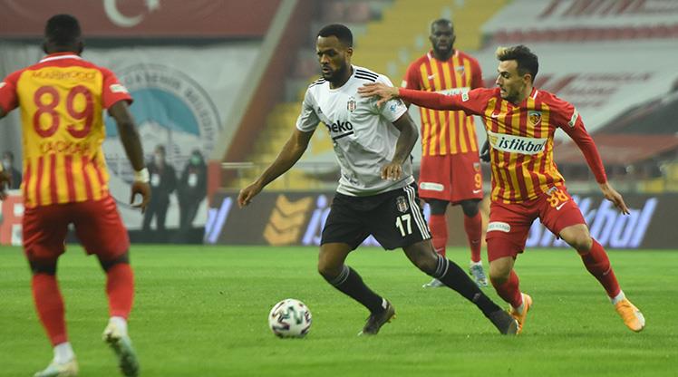 HK Kayserispor 0-2 Beşiktaş Kara kartal ezdi geçti!