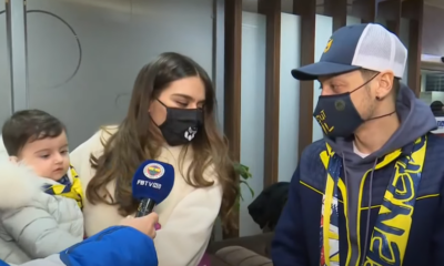 Mesut Özil Fenerbahçe'de Başarılı Olur mu? kafalar 'da şimdiden bu soru ortaya çıkmaya başladı. Performans olarak Mesut Özil için yorum yapmadan önce onun kariyerini tartışacak durumda elbette değiliz o bir dünya yıldızı, sevdiği ve özlemini duyduğu kulübe geldi umarım burada başarılı olur diye ümit ediyorum.