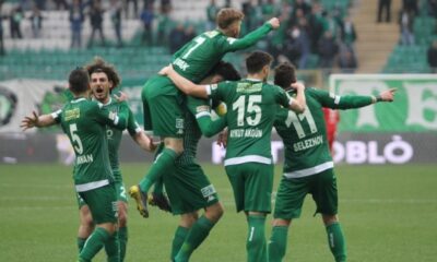 Giresunspor, sahasında Bursaspor'u 2-1 yendi Çotanaklar durmuyor!