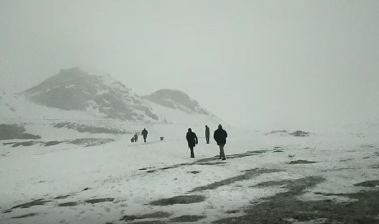 Bitlis'te helikopter düştü, 11 şehidimiz var!