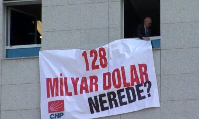 Mahmut Tanal Meclis binasına 129 milyar dolar nerede afişi astı