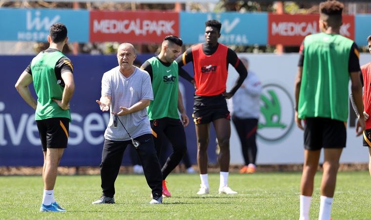 Galatasaray'da Henry Onyekuru, Fatih Karagümrük maçında forma giyemeyecek şok!