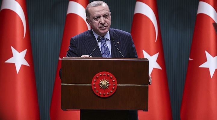 Cumhurbaşkanı Erdoğan'ı savunacak çıkıp iki kelam edecek adam kalmadı!