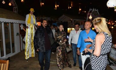 Steven Seagal tatil için Bodrum'da Paramount Otel'de Ali Osman Akat'ta eşlik etti