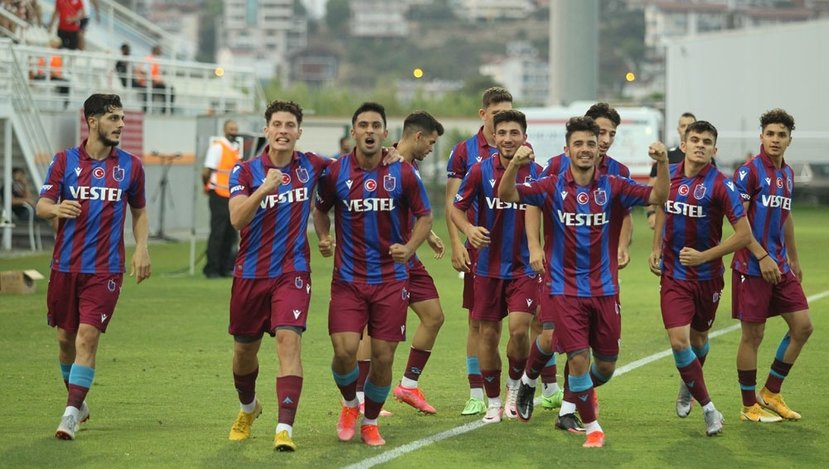 Fenerbahçe (U19) 1 Trabzonspor (U19) 2 Finale yükselen takım belli oldu!