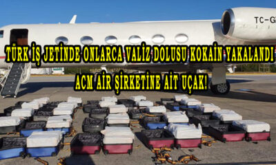 Türk iş jetinde onlarca valiz dolusu kokain yakalandı ACM Air şirketine ait uçak! Sosyal medyada büyük bir haber paylaşıldı, uçak ile gelen kokainler ortaya çıktı, yolcu ve pilotlar göz altına alındı!