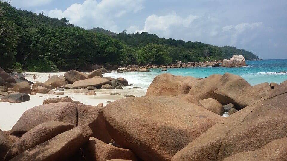 Anse Lazio Plajı, Seyşeller