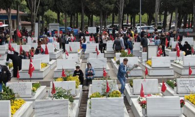 Şehitliklerde hüzünlü bayram ziyareti, Şehit ailelerin acısı bayramı unuturdu