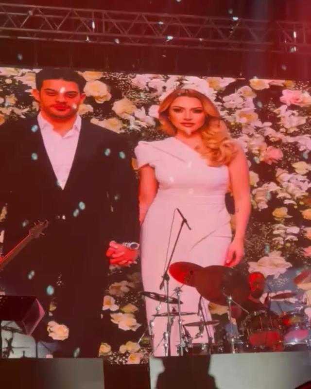 HADİSE EVLENDİ