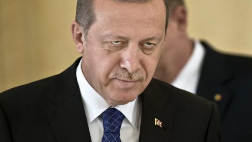 AKP'li Erdoğan 4 bakan için onay verdi!