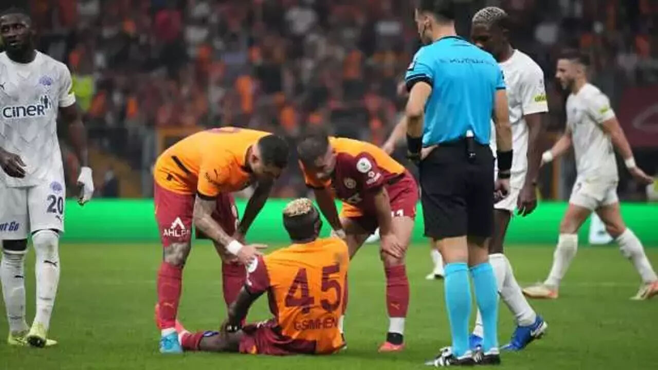 Victor Osimhen Sakatlandı mı